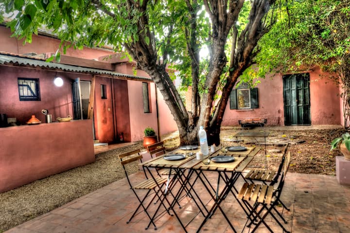 cb2af5e7 6abd 4b77 a5c3 4f84572d3c6d